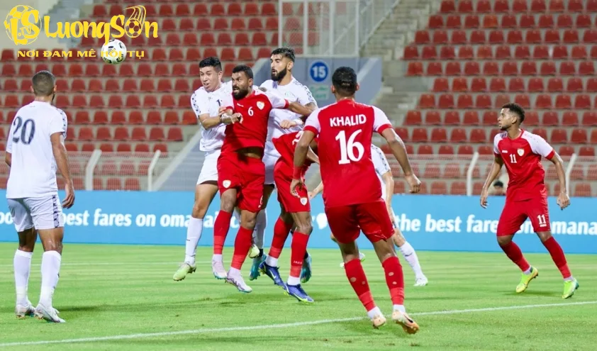Palestine đang được đánh giá nhỉnh hơn Oman nhờ lợi thế sân nhà.